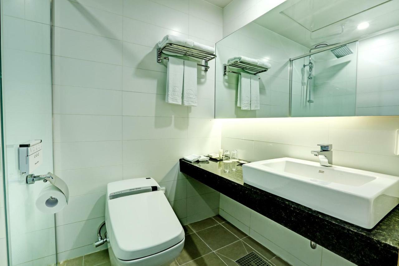 Hotel Fine Seogwipo Esterno foto